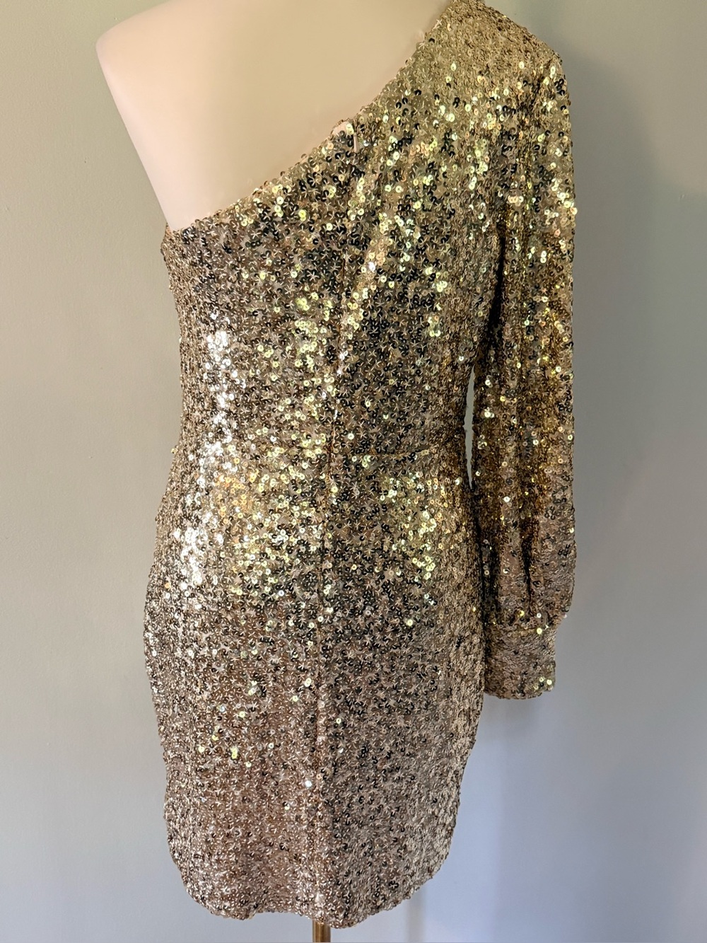 Ieena Mac Duggal Gold Sequin One Shoulder Mini Dress Size 8 NWOT - Picture 5 of 6